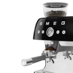 Smeg 50's Style Handmatige Espressomachine 2,4 Liter Zwart -Keuken Grill Winkel egf03bleu 5 1